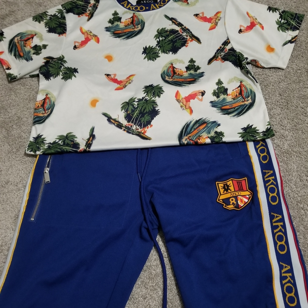 Akoo Set